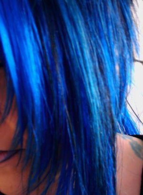 BlueHair - Reif, aber unangepasst!