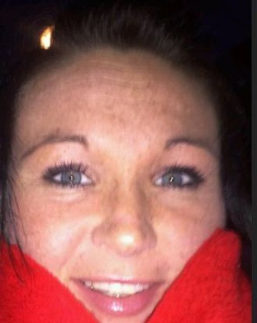 Janine32 - Schwarze Haare, blaue Augen - und SEX! 